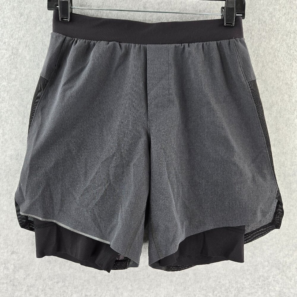 Lululemon Shorts Mens Small Steady Fast 2 in 1 Compression Lined 6.5" Gray Black